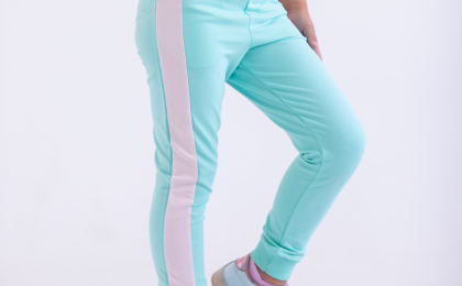 Качественные Спортивные штаны для девочек в Черкассах